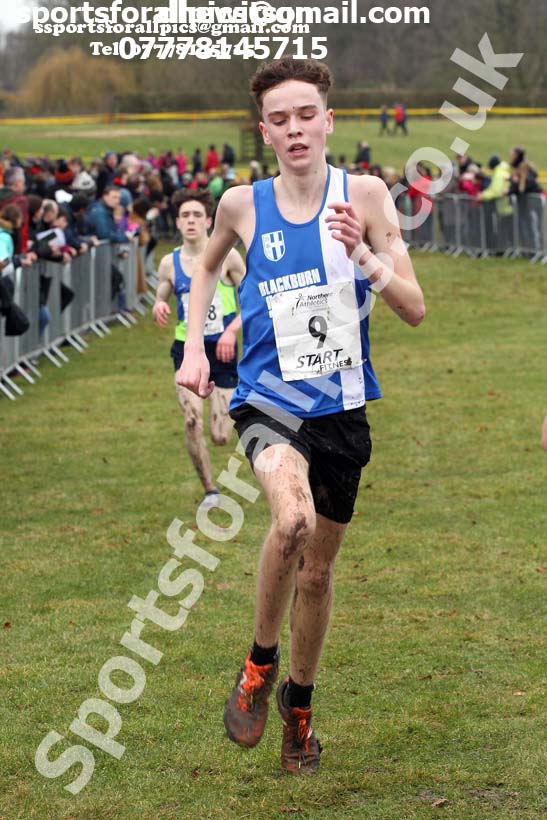 Mens under-17s Northern Cross Country Champs., Camp Hill Estate, Kirklington.  Photo: David T. Hewitson/Sports for All Pics
